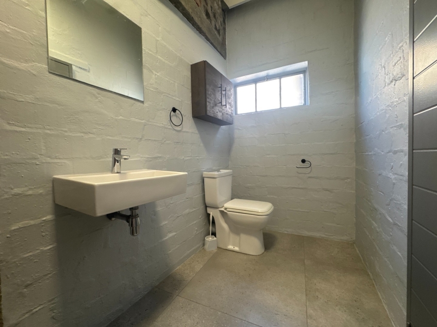To Let 2 Bedroom Property for Rent in Salt River Western Cape